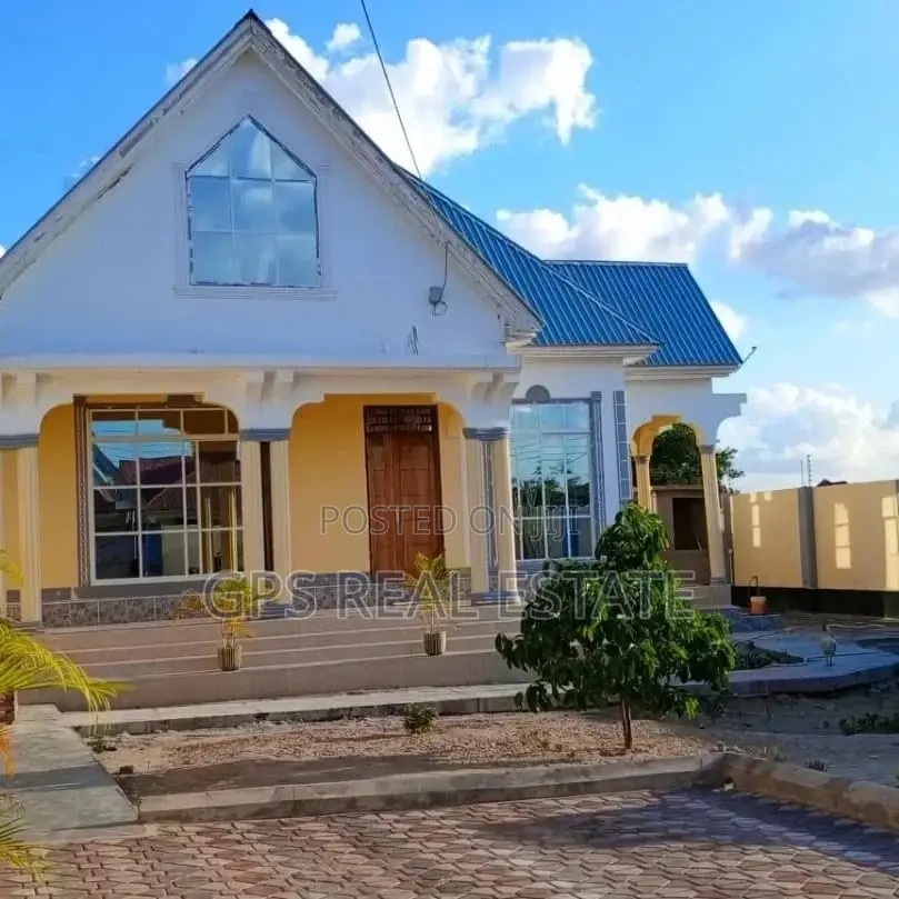 3bdrm House in Kibada, Kinondoni for Sale