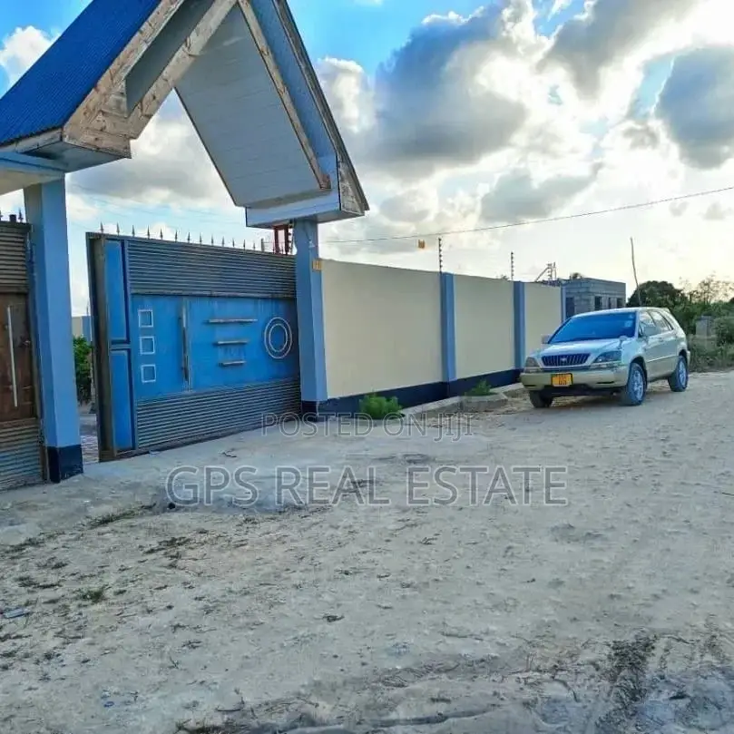 3bdrm House in Kibada, Kinondoni for Sale