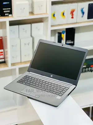 New Laptop HP 240 G6 8GB Intel Core I3 SSD 256GB