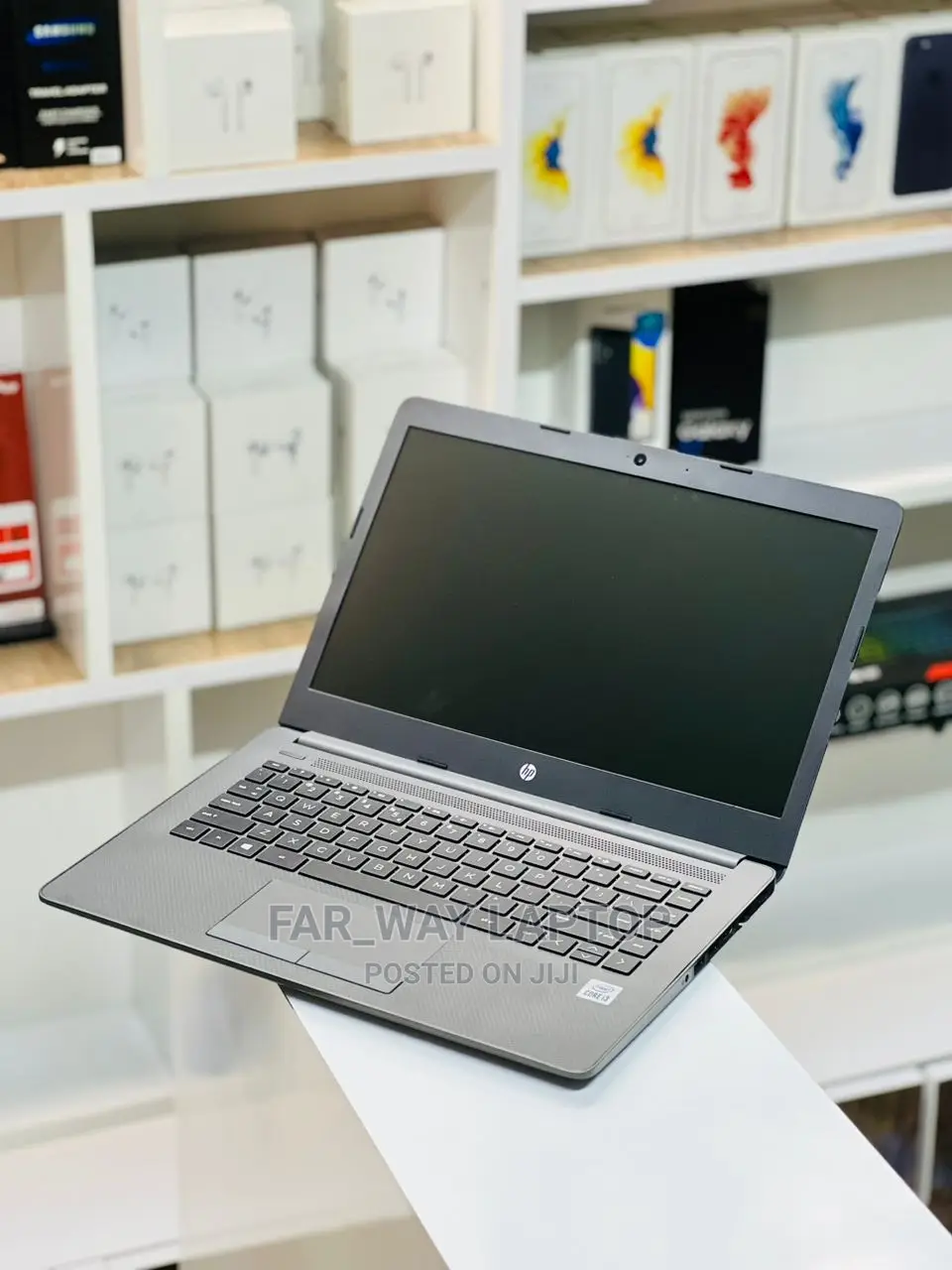 New Laptop HP 240 G6 8GB Intel Core I3 SSD 256GB