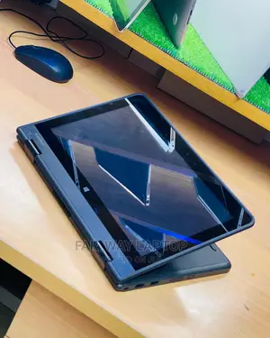Laptop Lenovo Yoga 11e 4GB Intel Pentium HDD 500GB