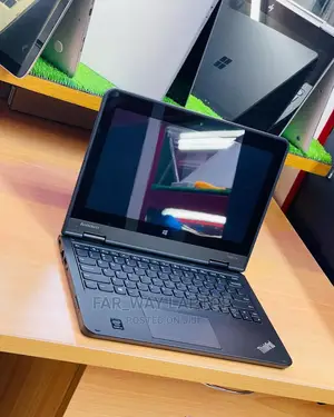 Laptop Lenovo Yoga 11e 4GB Intel Pentium HDD 500GB