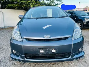 Toyota Wish 2005