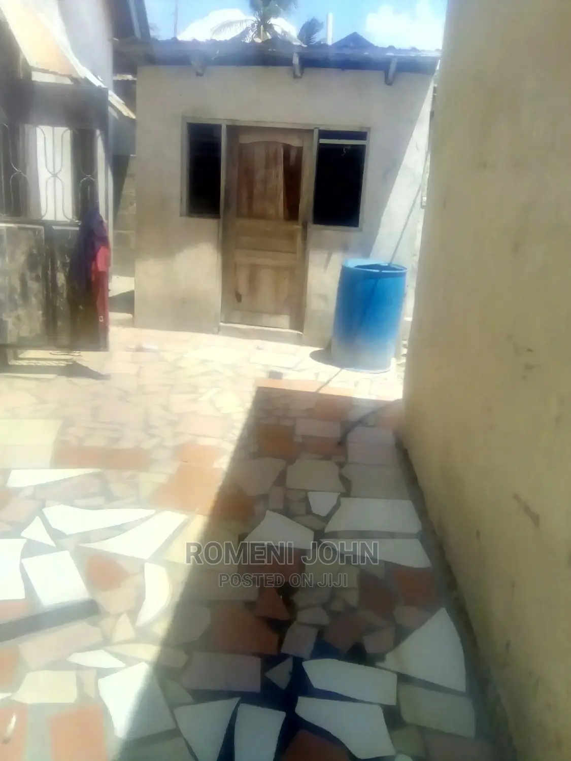 Furnished 10bdrm Townhouse/Terrace in Tanzania Daressalaam for Sale