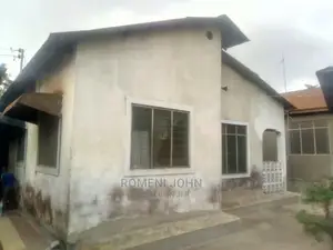 Furnished 6bdrm Townhouse/Terrace in Tanzania Daressalaam for Sale