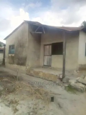 6bdrm Townhouse/Terrace in Tanzania Daressalaam for Sale