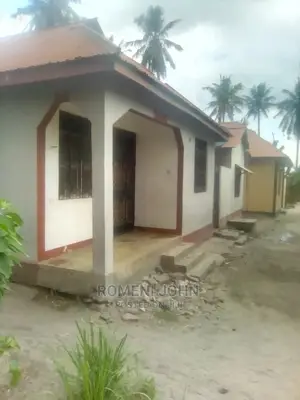 Furnished 7bdrm Townhouse/Terrace in Tanzania Daressalaam for sale