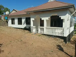 4bdrm House in Kimara Suka, Kinondoni for Sale