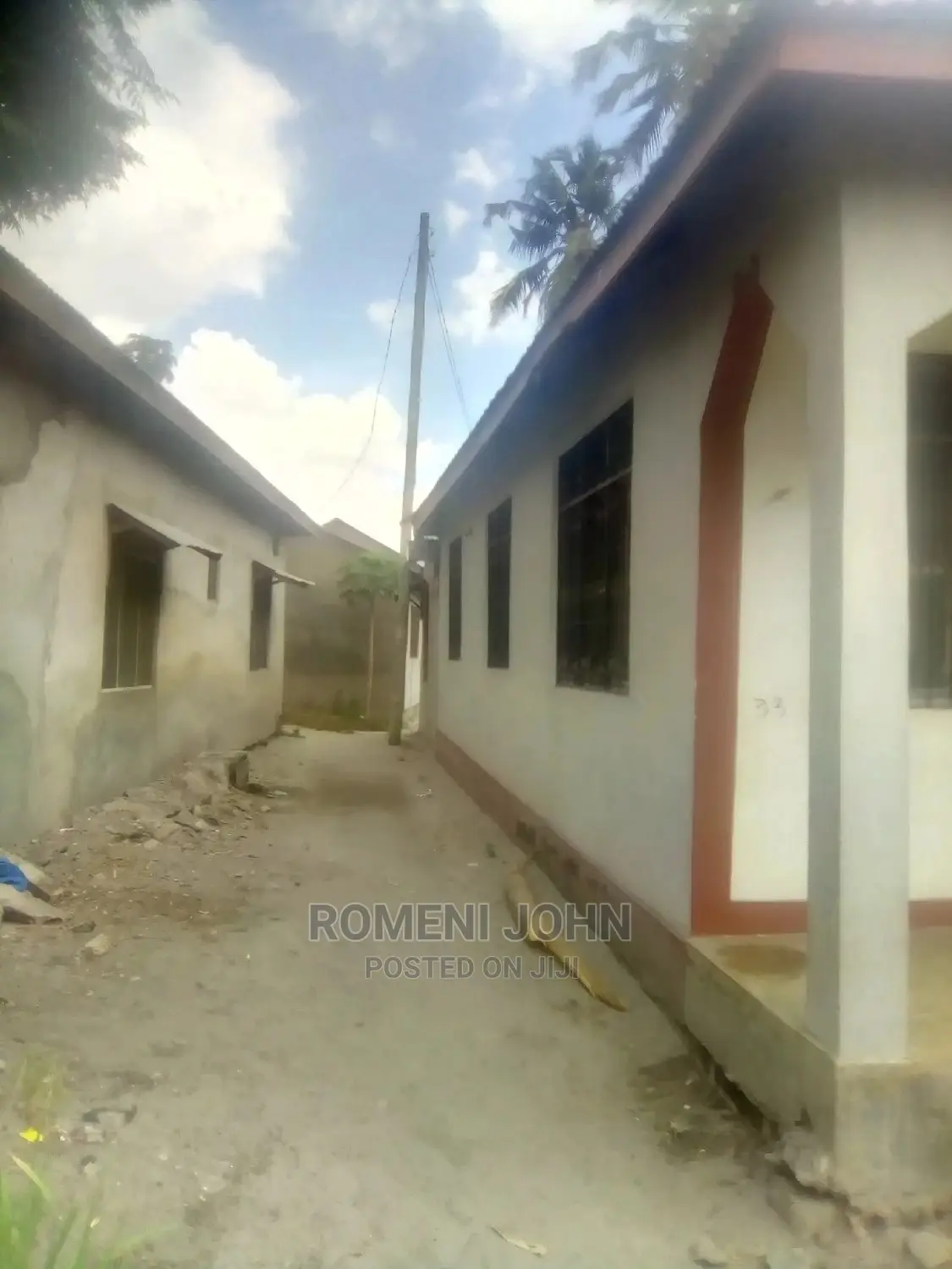 Furnished 7bdrm Townhouse/Terrace in Tanzania Daressalaam for sale