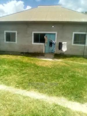 Furnished 8bdrm Townhouse/Terrace in Tanzania Daressalaam for Sale