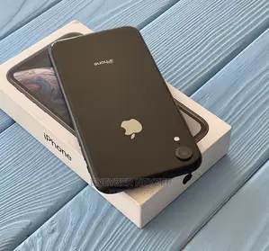 New Apple iPhone XR 64 GB Black