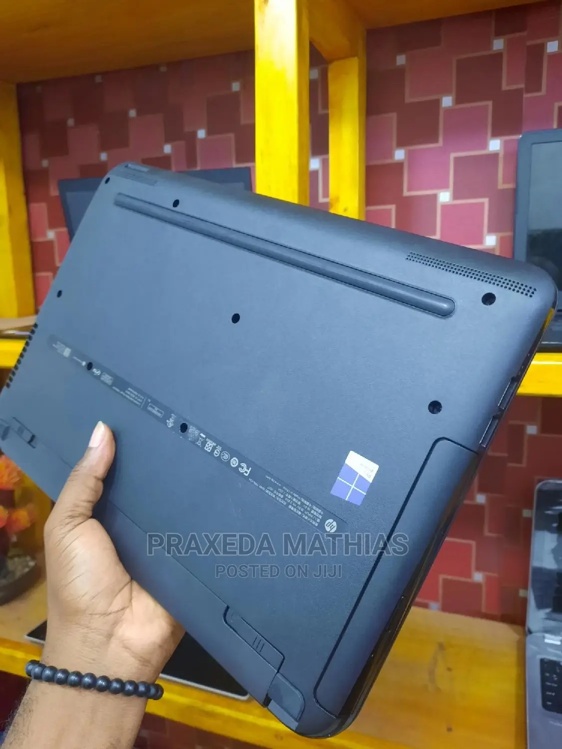 Laptop HP 348 G4 8GB Intel Core I5 HDD 500GB