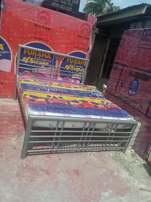 Vitanda Vizuri Vya Chuma