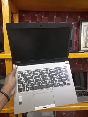 Laptop Toshiba 4GB Intel Core I5 HDD 128GB