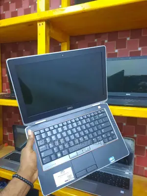 Laptop Dell Latitude 6430u 4GB Intel Core I5 HDD 320GB