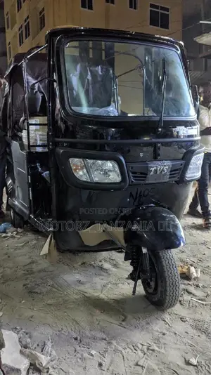 New TVS King Cargo 2021 Black
