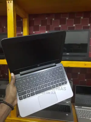 Laptop HP Stream Notebook 2GB Intel Pentium SSD 32GB