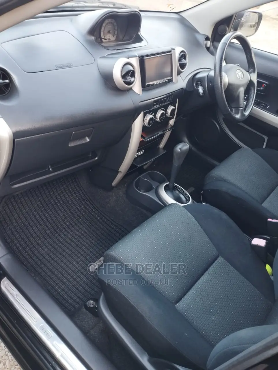 Toyota IST 2005 Black