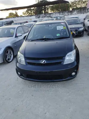 Toyota IST 2005 Black