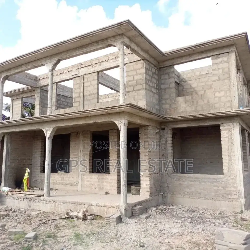 8bdrm House in Mbagala Mbande, Temeke for Sale