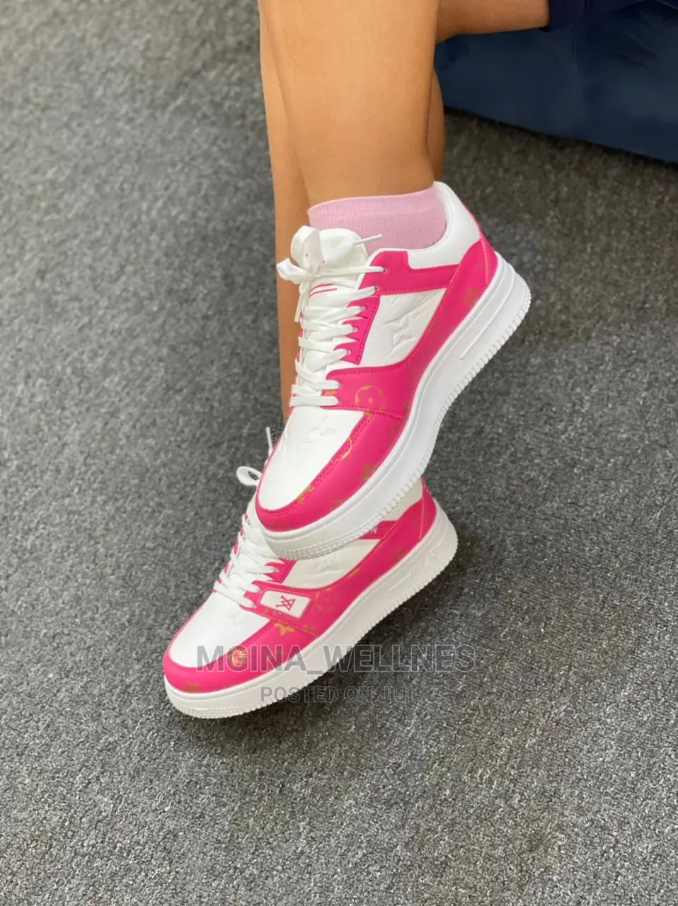 Pink Ladies Sneaker