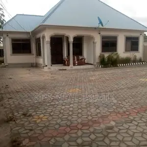 3bdrm House in Kivule Frem 10, Ilala for Sale