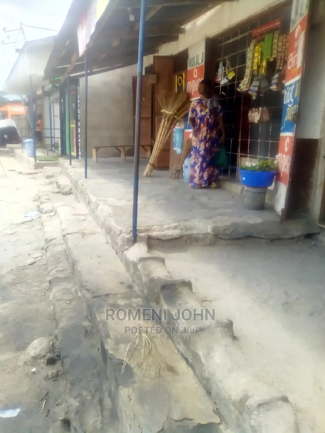 Furnished 10bdrm Townhouse/Terrace in Tanzania Daressalaam for Sale