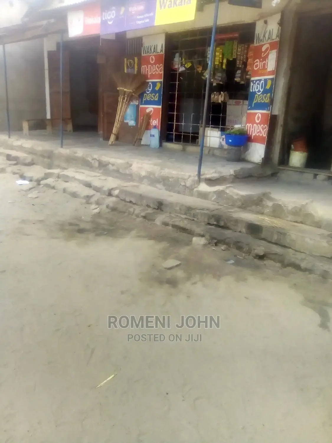 Furnished 10bdrm Townhouse/Terrace in Tanzania Daressalaam for Sale