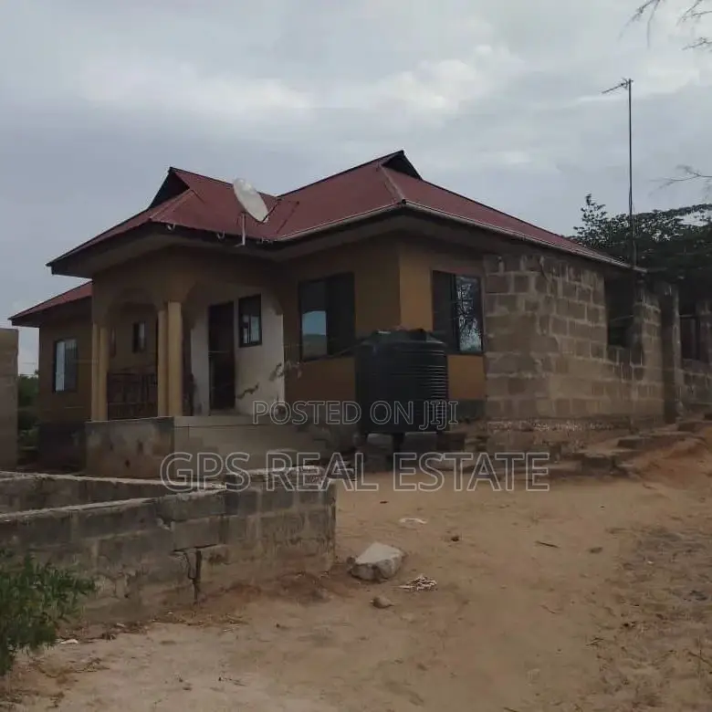3bdrm House in Kibamba Kwa Mangi, Kinondoni for Sale