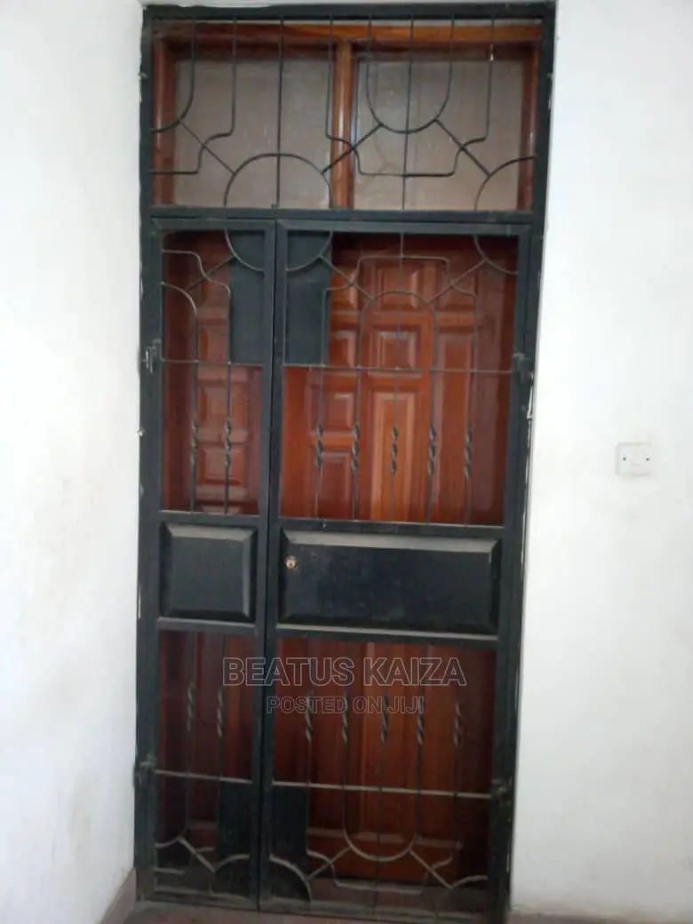 3bdrm Apartment in Kariakoo Gerezani for rent