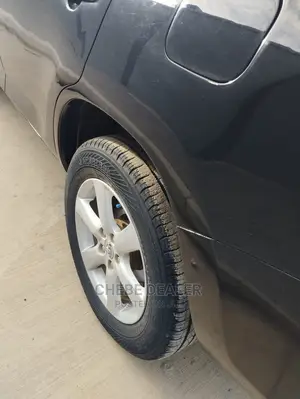 Toyota Vanguard 2010 Black