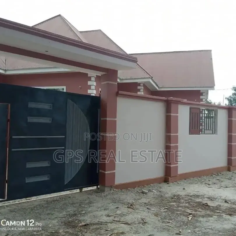 3bdrm House in Ukonga Kwa Mkoremba, Kinondoni for Sale