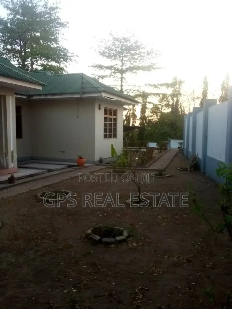 3bdrm House in Kiluvya for Sale