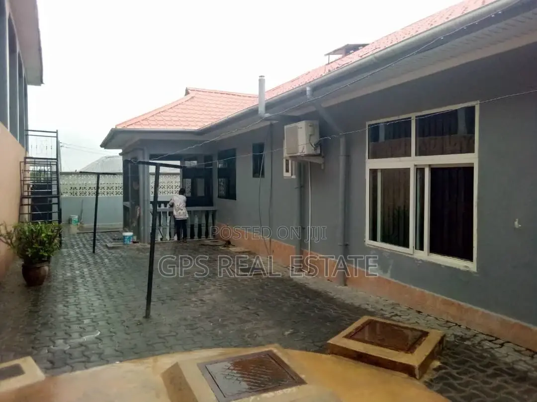 3bdrm House in Kwa Msuguri, Kinondoni for Sale