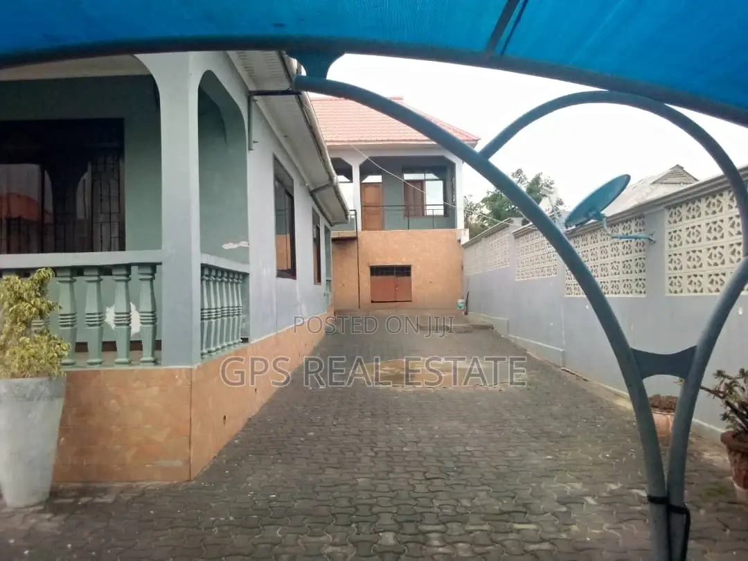 3bdrm House in Kwa Msuguri, Kinondoni for Sale