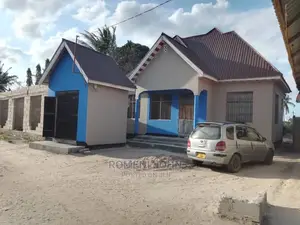 Furnished 4bdrm Townhouse/Terrace in Tanzania Daressalaam for Sale