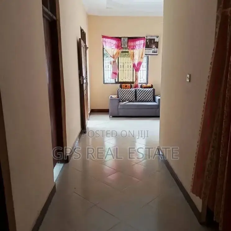 3bdrm House in Chamazi Complex, Kinondoni for Sale