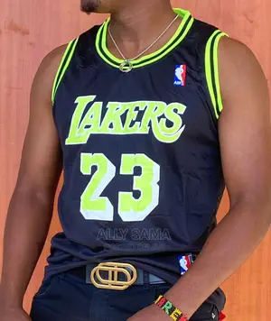 Vest Lakers