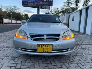 Toyota Mark II 2004 Silver