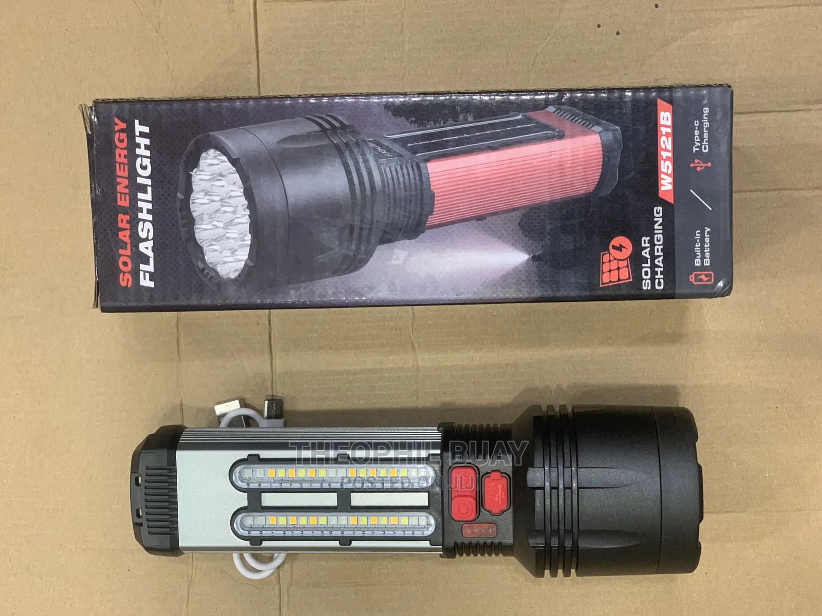 Solar Energy Flashlight Ina Mwanga Mkali