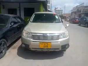 Subaru Forester Automatic 2004 Gray