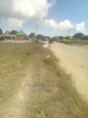 Eneo La Kibiashara Linauzwa Kwa Bei Ya Milioni 75