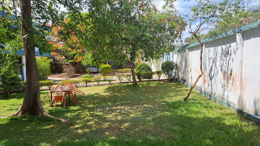 5bdrm Block of Flats in Masaki for Sale