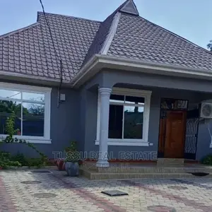 3bdrm House in Kinondoni for Sale