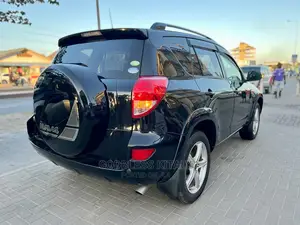 Toyota RAV4 2007 Black
