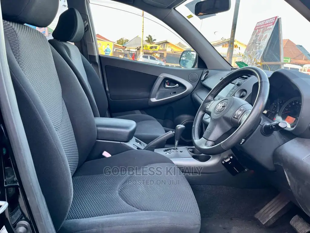 Toyota RAV4 2007 Black