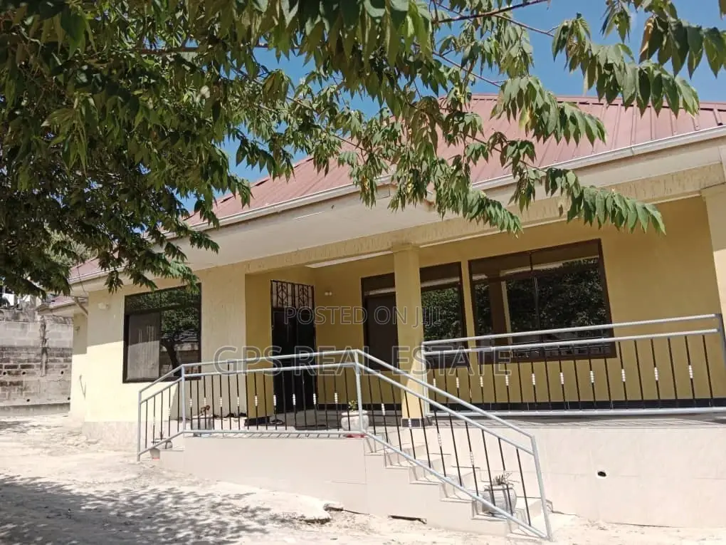 4bdrm House in Mbezi Malamba Mawili, Kinondoni for Sale