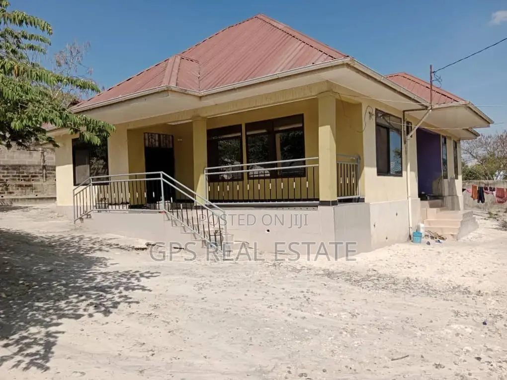 4bdrm House in Mbezi Malamba Mawili, Kinondoni for Sale