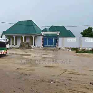 4bdrm House in Azam Complex, Temeke for Sale