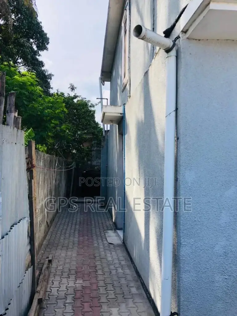 4bdrm House in Ubungo Mawasiliano, Kinondoni for Sale